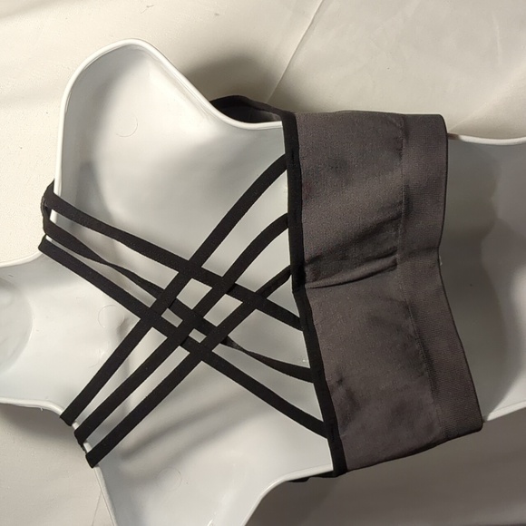 Lot of 2 bralettes. 2XL and XXXL. Dark colors - Picture 2 of 6